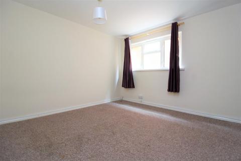 2 bedroom flat for sale, Ty'r Llwyn, Rhosllanerchrugog, Wrexham