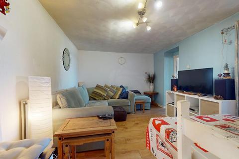 3 bedroom flat for sale - Queens Road, Penarth CF64
