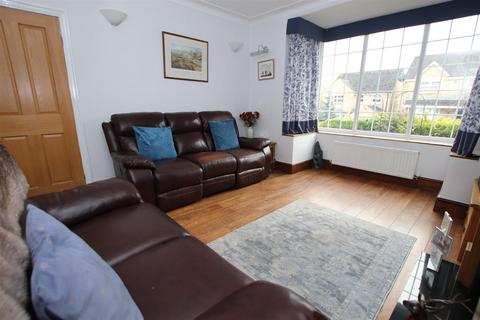 109 Apperley Road, Bradford, BD10 0AU