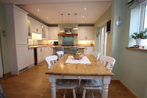 109 Apperley Road, Bradford, BD10 0AU