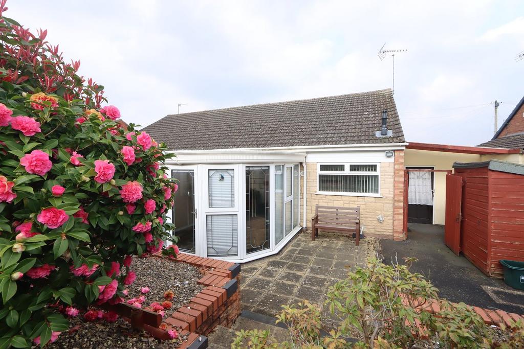 Cherry Close, Bewdley, DY12 2 bed bungalow for sale £240,000
