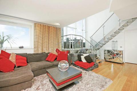 3 bedroom penthouse to rent, The Perspective Building, 100 Westminster Bridge Road, London