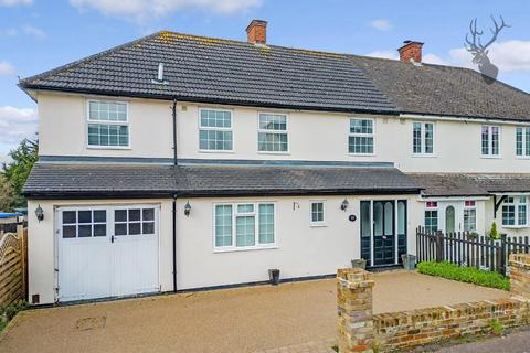 37 Graylands, Theydon Bois, Epping, CM16 7LB