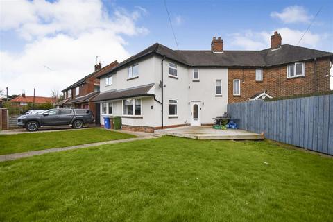 4 bedroom semi-detached house for sale, Legard Drive, Anlaby, Hull