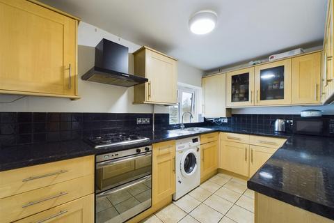 2 bedroom house for sale, Tilgate, Crawley