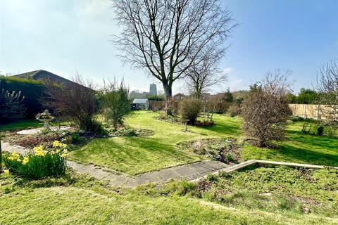 3 bedroom detached bungalow for sale, Somerton Road, Martham, NR29