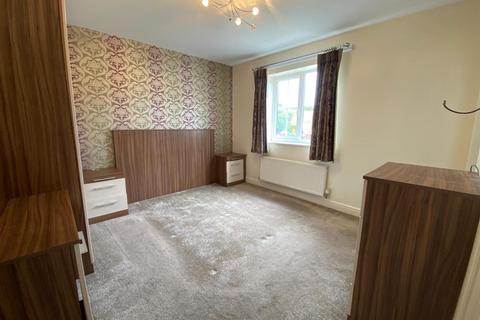 3 bedroom semi-detached house for sale, Woodland Walk, Aldershot
