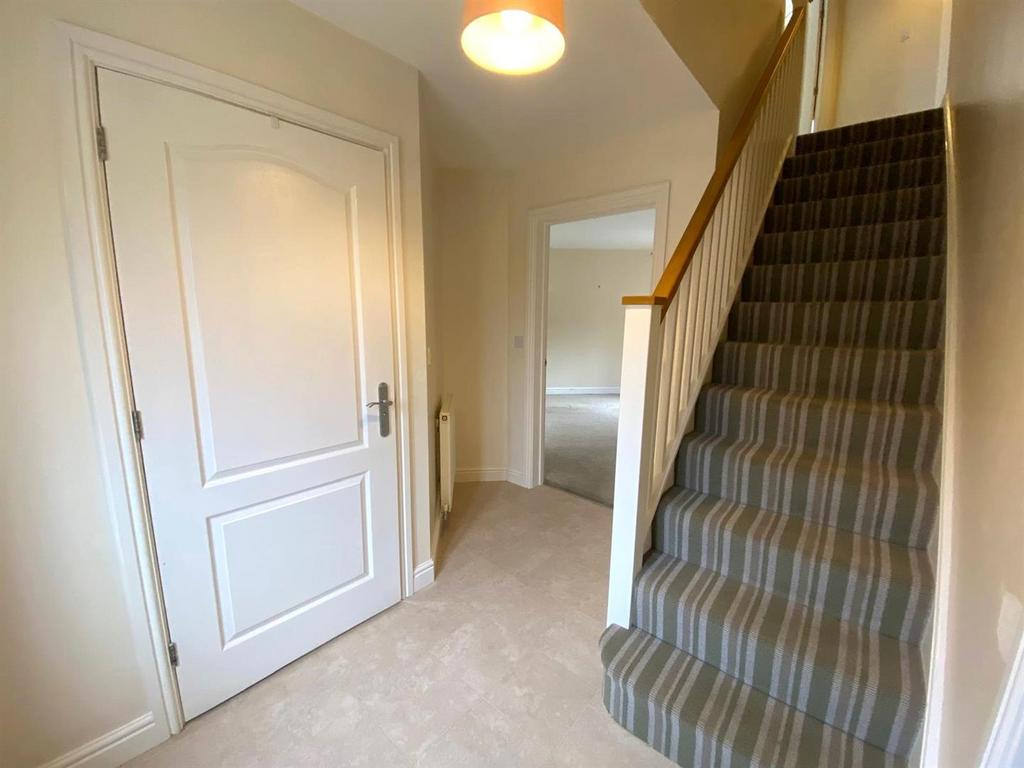 Hallway.jpg