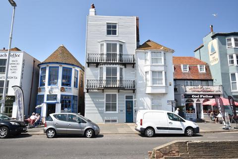 2 bedroom semi-detached house for sale, East Parade, Hastings TN34