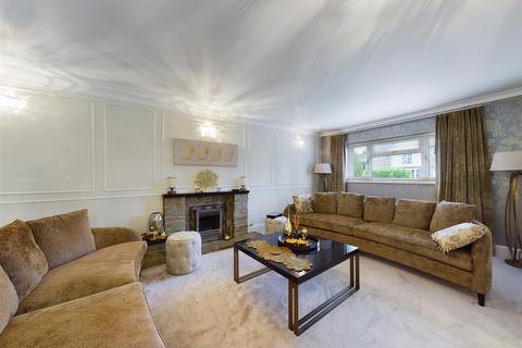 5 bedroom detached house for sale, Pound Hill, Crawley