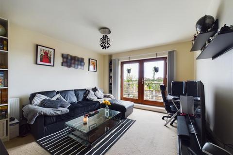 1 bedroom apartment for sale, Commonwealth Drive, Crawley