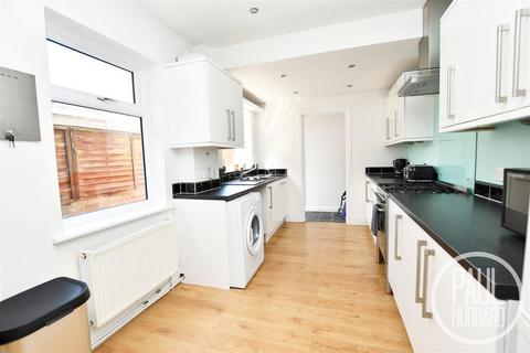 3 bedroom terraced house to rent - Worthing Road, Lowestoft