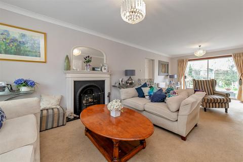 6 bedroom detached house for sale - Harpenden Road, St. Albans