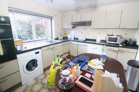 3 bedroom terraced house for sale, Whiteway, Letchworth Garden City, SG6
