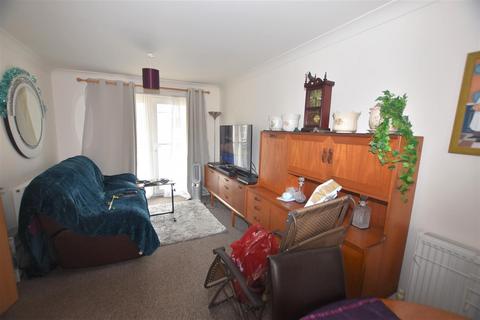 1 bedroom flat for sale, Sandy Lane, Redruth