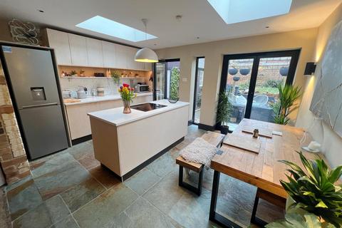 1 bedroom terraced house for sale, Carters Lane, Tiddington, Stratford-upon-Avon