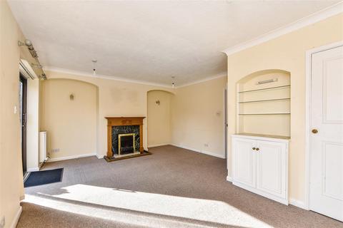 2 bedroom terraced house for sale - King George Mews ,Petersfield, Hampshire