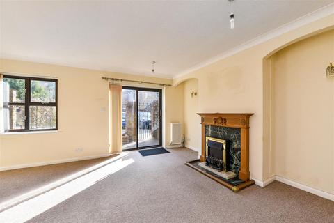 2 bedroom terraced house for sale, King George Mews ,Petersfield, Hampshire
