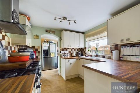 3 bedroom semi-detached house for sale, Broad Oak Way, Cheltenham