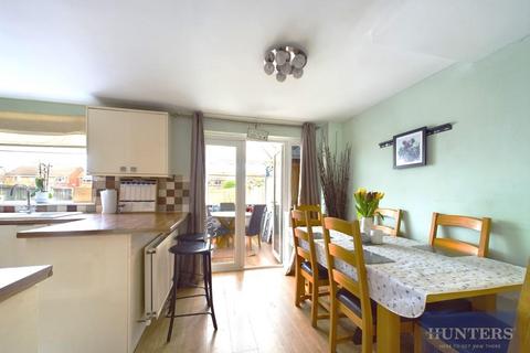 3 bedroom semi-detached house for sale, Broad Oak Way, Cheltenham