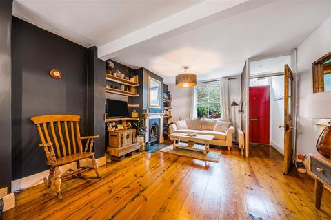 3 bedroom terraced house for sale, A wonderful character home in the city