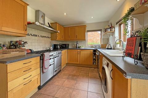 3 bedroom end of terrace house for sale, Rewe Barton, Exeter