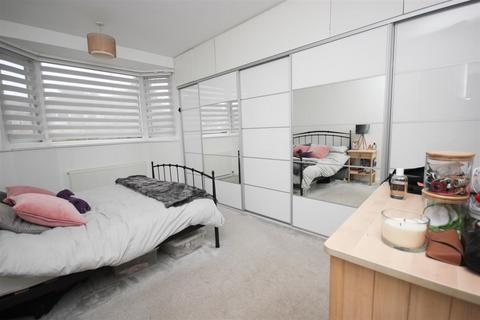 2 bedroom semi-detached bungalow for sale, Harvey Road, Wellingborough NN8