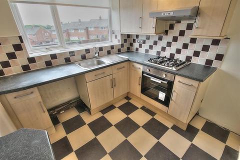 2 bedroom flat for sale, Lecondale Court, Gateshead NE10