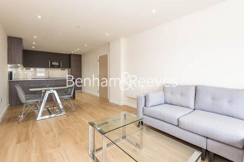 2 bedroom apartment to rent, Beaufort Square, Colindale NW9
