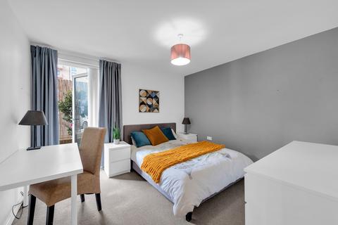 2 bedroom flat for sale, Greenwich High Road, Greenwich SE10