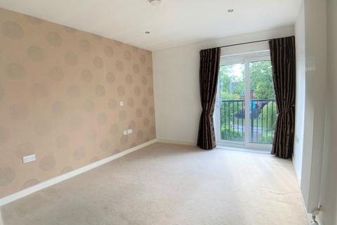 2 bedroom apartment to rent, Station Road, Beaconsfield, HP9