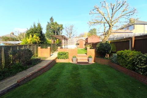21 Pine View Road, Ipswich, IP1 4HR