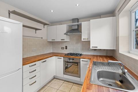 4 Grebe Court, Cambridge, CB5 8FR