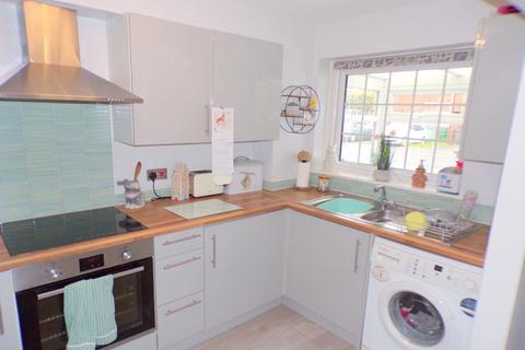 10 Ampfield Road, Bournemouth, BH8 0ET