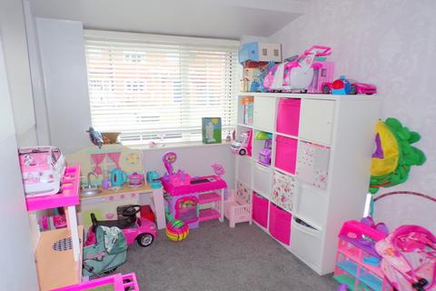 10 Ampfield Road, Bournemouth, BH8 0ET