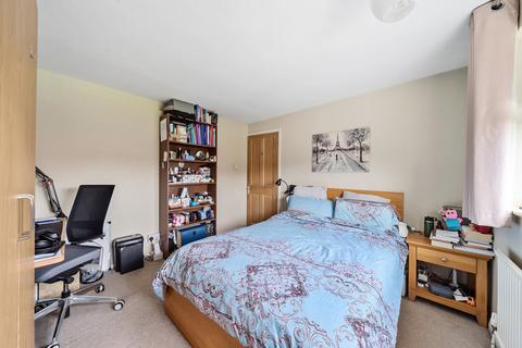5 Copthall Way, New Haw, Addlestone, KT15 3TX