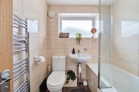 5 Copthall Way, New Haw, Addlestone, KT15 3TX