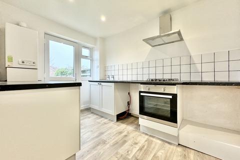 42 Broad Lane Close, Leeds, LS13 2UD