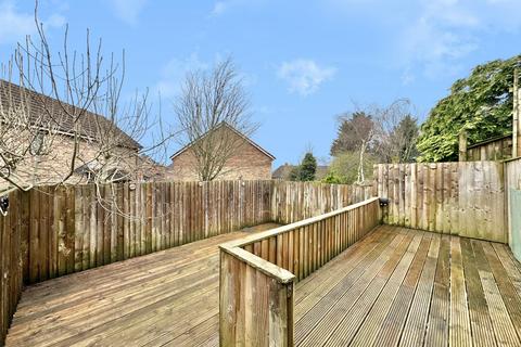 42 Broad Lane Close, Leeds, LS13 2UD