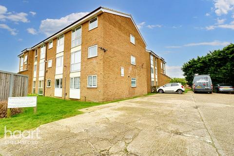 1 bedroom flat for sale, Lupin Drive, CHELMSFORD