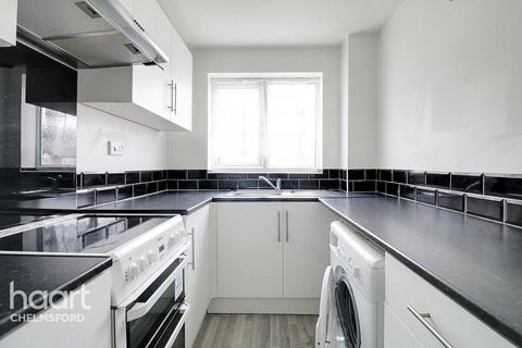 1 bedroom flat for sale, Lupin Drive, CHELMSFORD