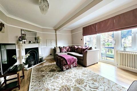 5 bedroom detached house for sale, Hawley Road, Dartford, Kent, DA2 7RH