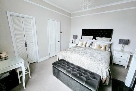5 bedroom detached house for sale - Hawley Road, Dartford, Kent, DA2 7RH
