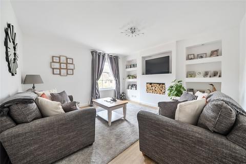 2 bedroom flat for sale, Church Street, Romsey, Hampshire, SO51