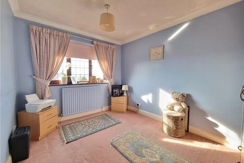 110 Glentrammon Road, Orpington, BR6 6DH