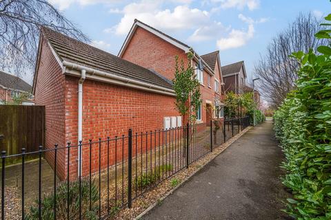 4 bedroom detached house for sale, Peacocks Field Walk,  Hereford,  HR2