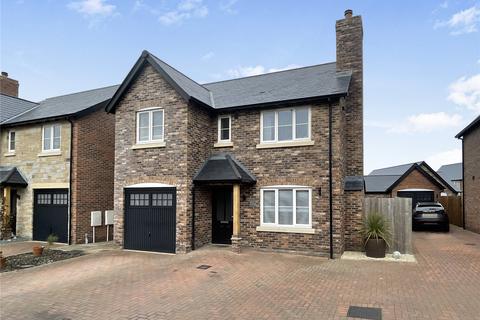 3 bedroom detached house for sale, Maes Sarn Wen, Four Crosses, Llanymynech, Powys, SY22