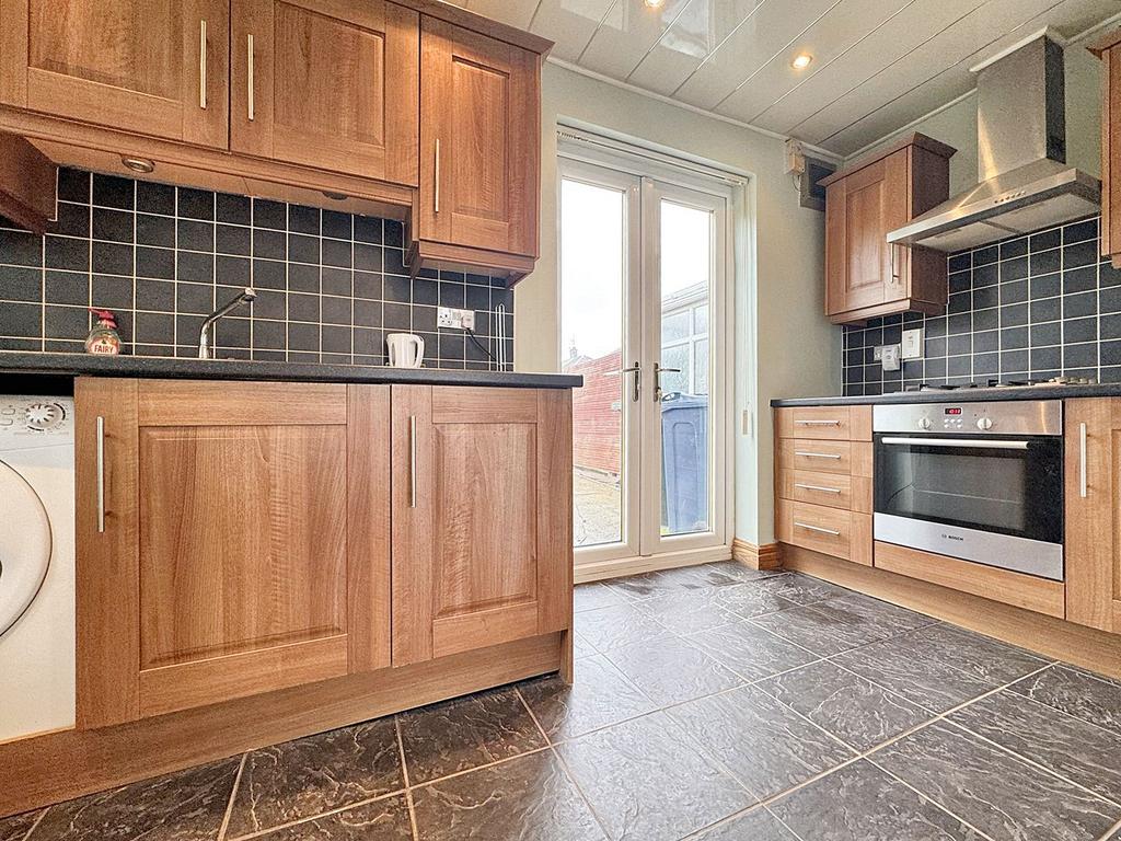 Ravenswood Road, Redhouse... 2 bed semidetached house for sale £109,950