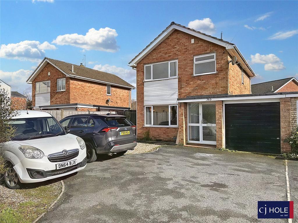 Swindon Road, Cheltenham, GL51 3 bed link detached house for sale £