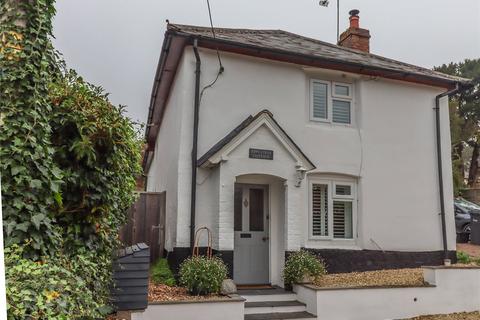 3 bedroom detached house for sale - Gunville Road, Winterslow, Salisbury, Wiltshire, SP5